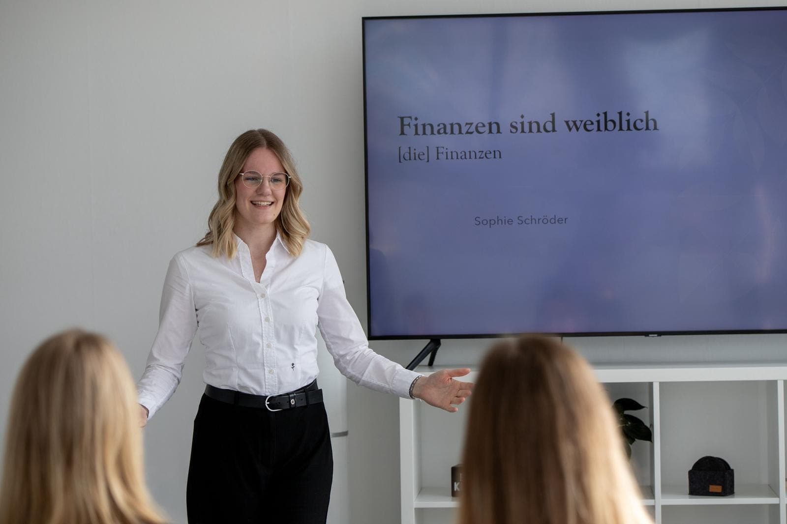 Sophie Schröder beim Webinar „Finanzen sind weiblich“